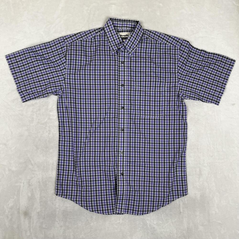 Wrangler Riata Shirt Mens Medium Purple Plaid Short Sleeve Button Front Casual